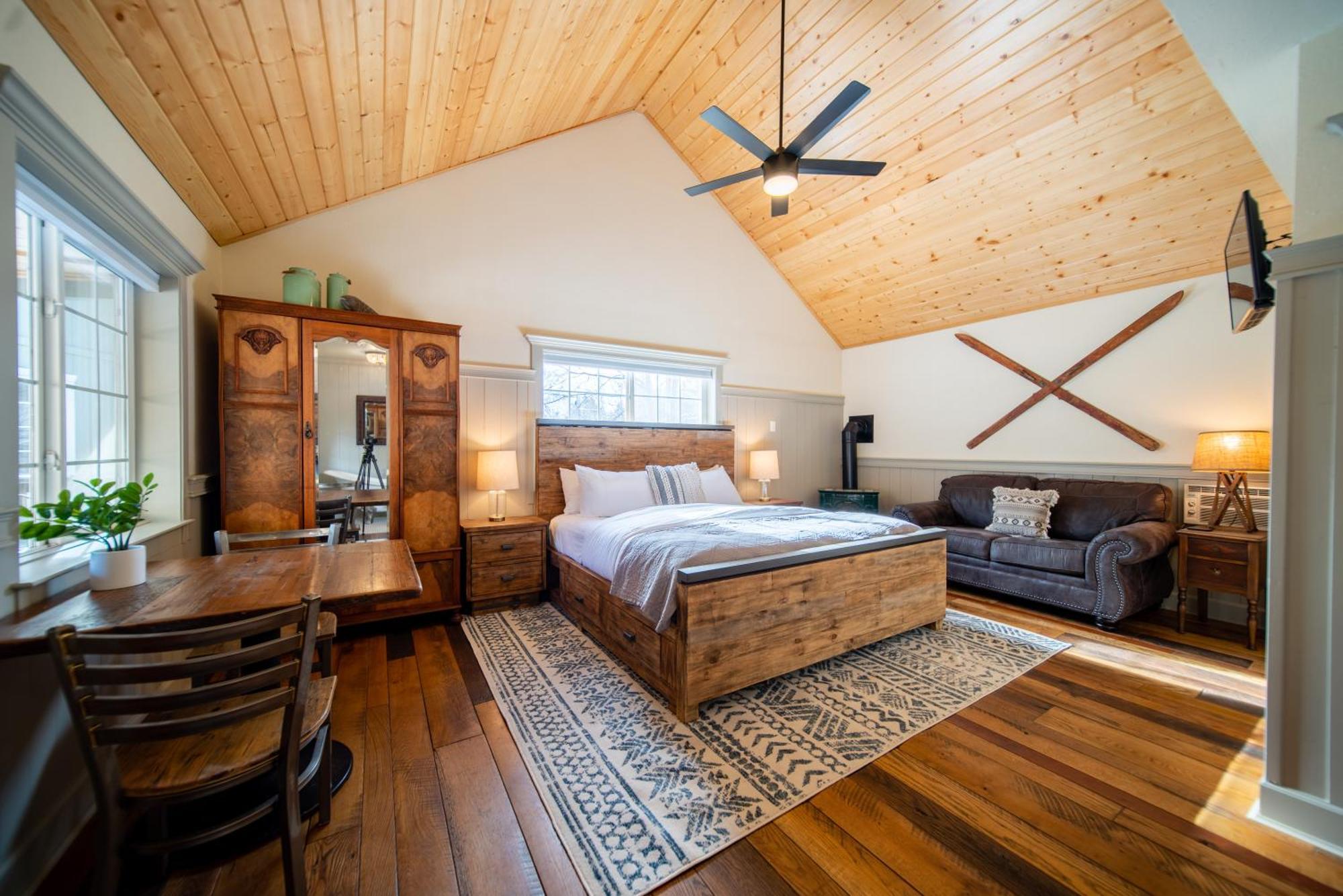 Shasta View Lodge McCloud Экстерьер фото